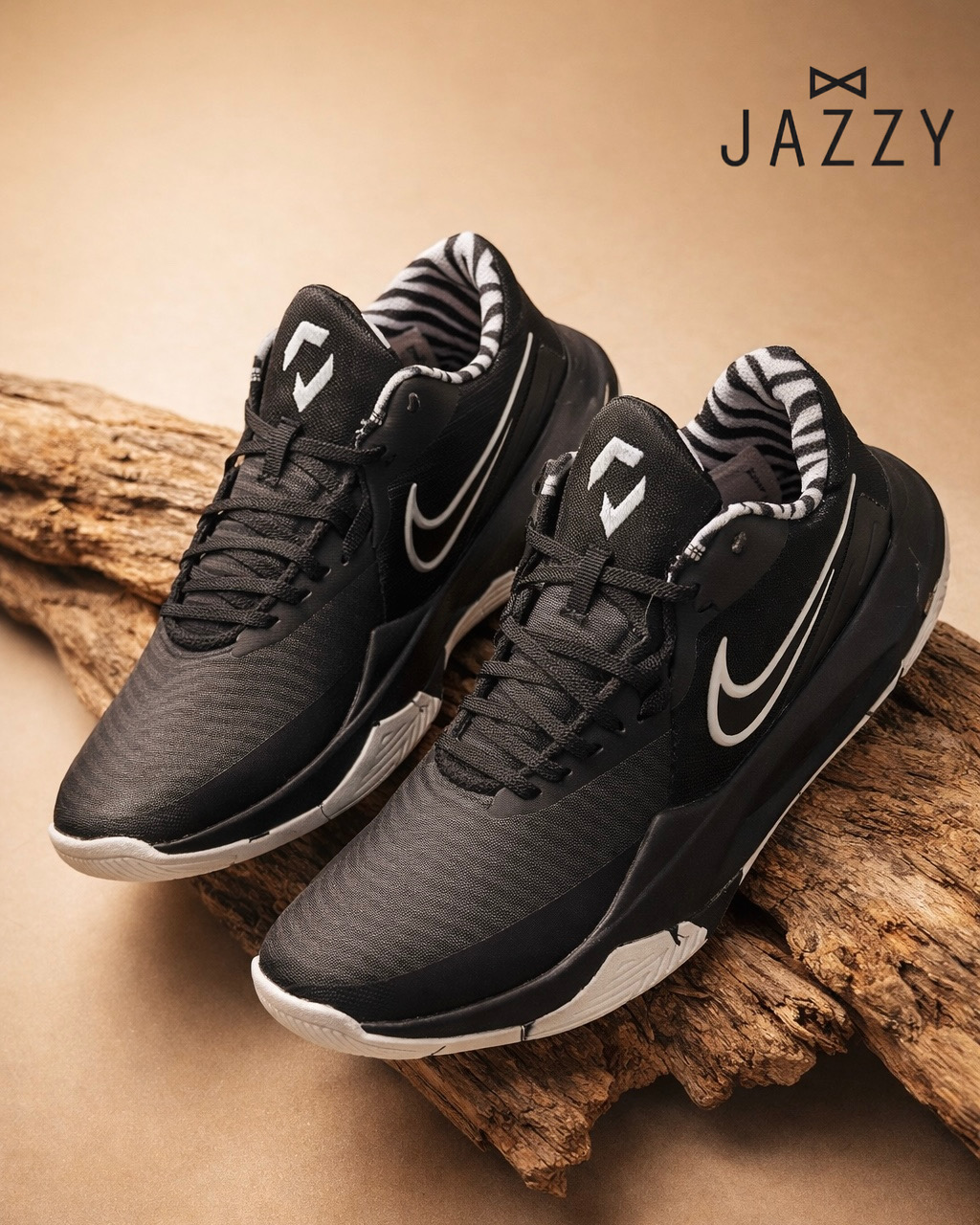 PREMUIM QUALITY SPORTS SHOES